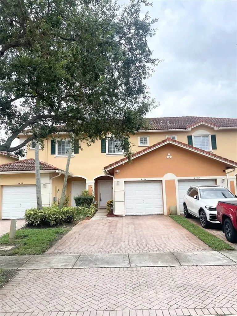 6414 Catalina Lane Tamarac FL 33321