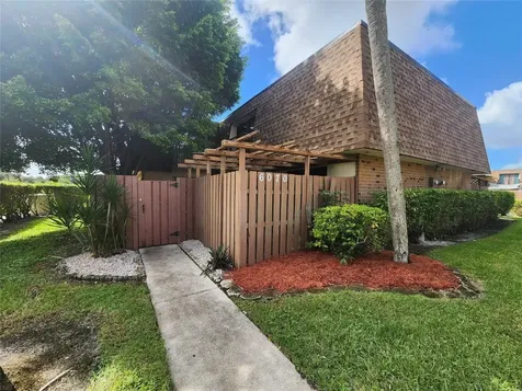 6070 NW 54th Lane Tamarac FL 33319