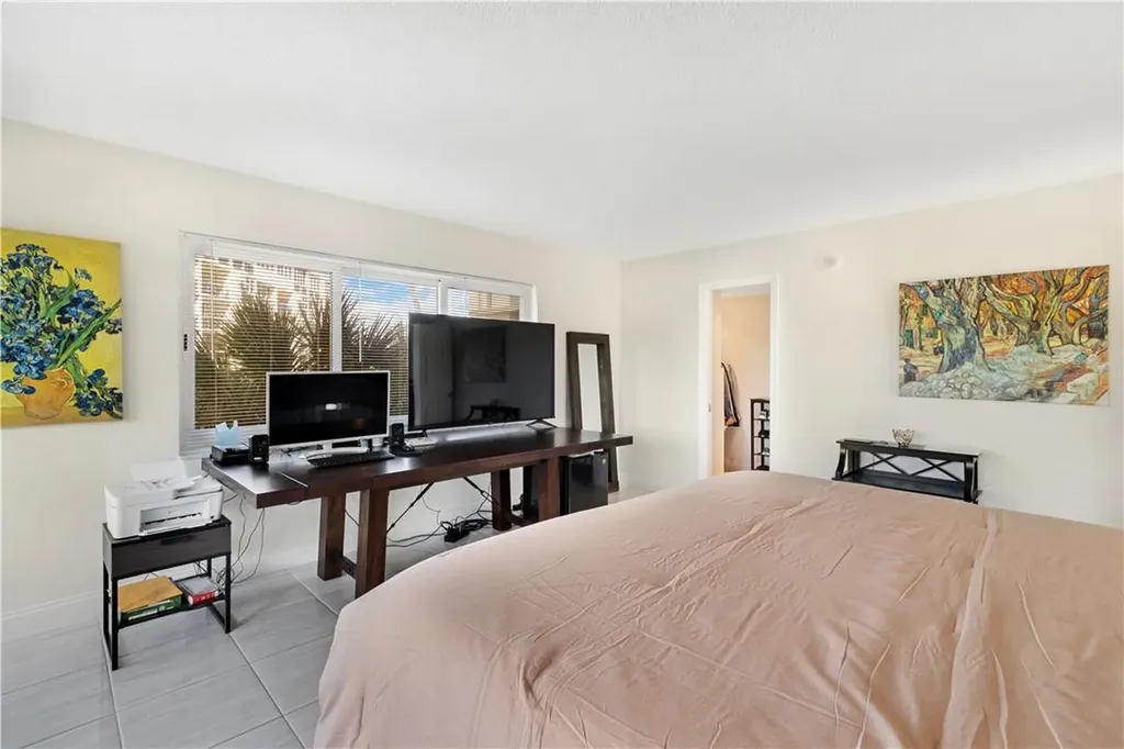 1151 N Fort Lauderdale Beach Boulevard Fort Lauderdale FL 33304