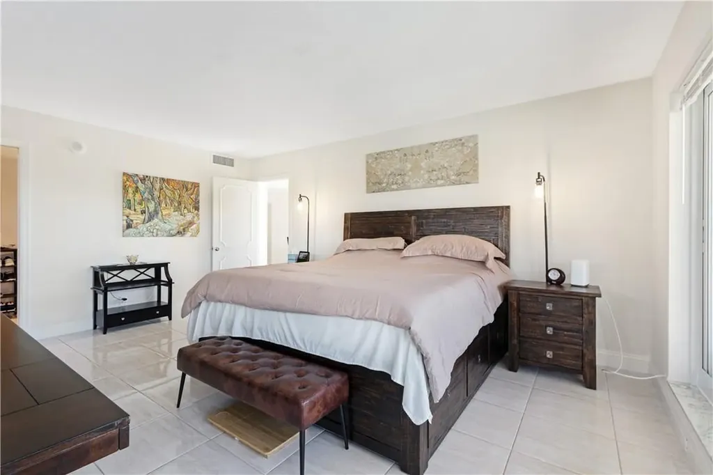 1151 N Fort Lauderdale Beach Boulevard Fort Lauderdale FL 33304