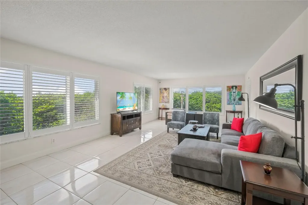 1151 N Fort Lauderdale Beach Boulevard Fort Lauderdale FL 33304