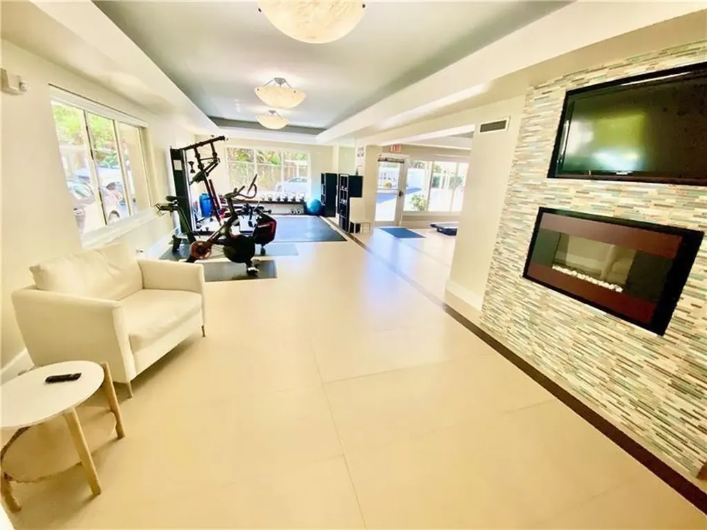 1151 N Fort Lauderdale Beach Boulevard Fort Lauderdale FL 33304