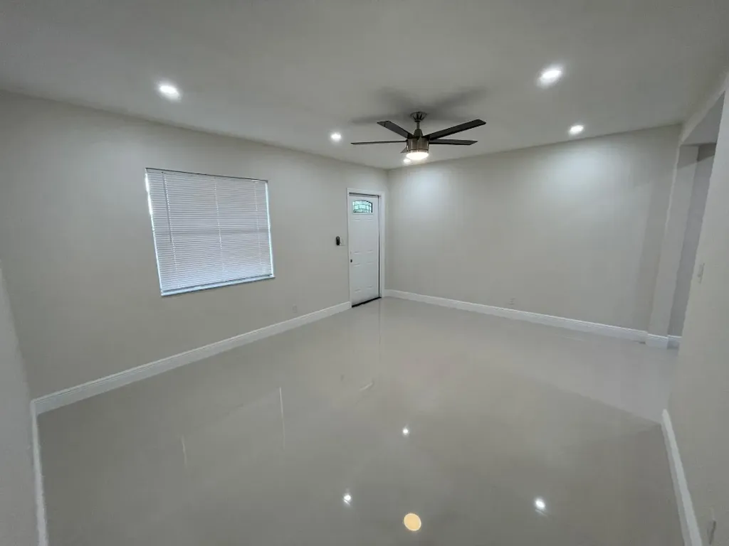 1809 NW 13th Court Fort Lauderdale FL 33311