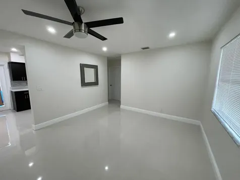 1809 NW 13th Court Fort Lauderdale FL 33311