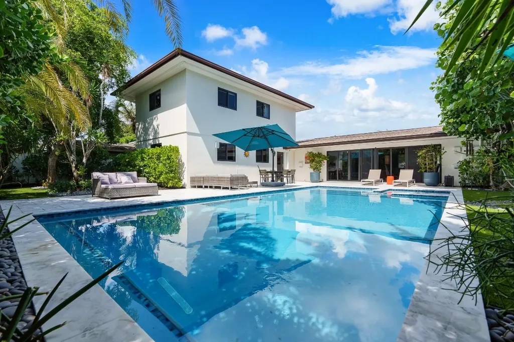 708 NW 29th Street Wilton Manors FL 33311