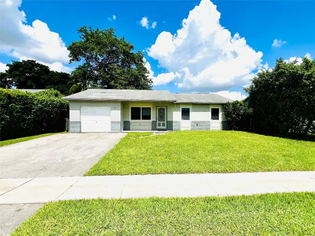 7713 SW 6th Street North Lauderdale FL 33068