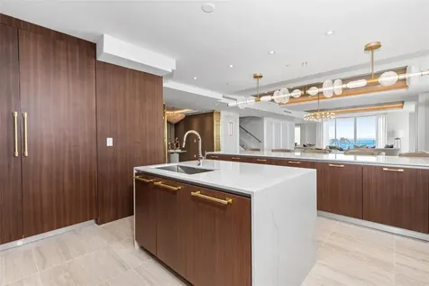 525 N Fort Lauderdale Beach Boulevard Fort Lauderdale FL 33304