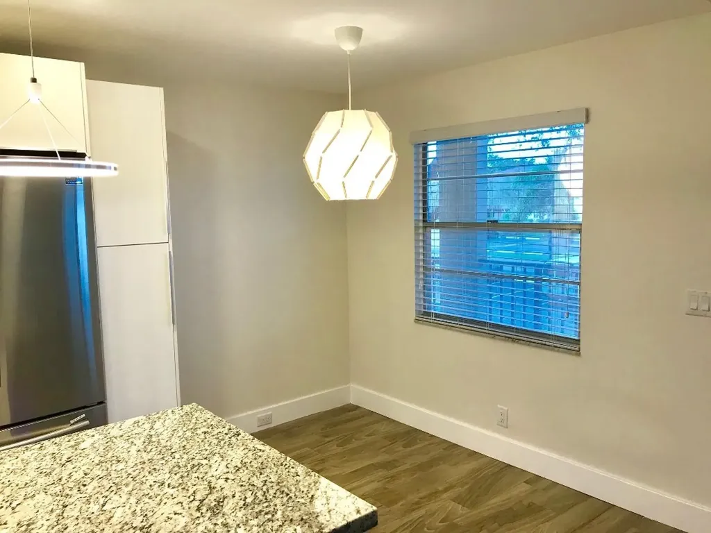 300 SW 134th Way Hollywood FL 33027