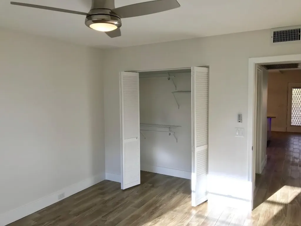 300 SW 134th Way Hollywood FL 33027