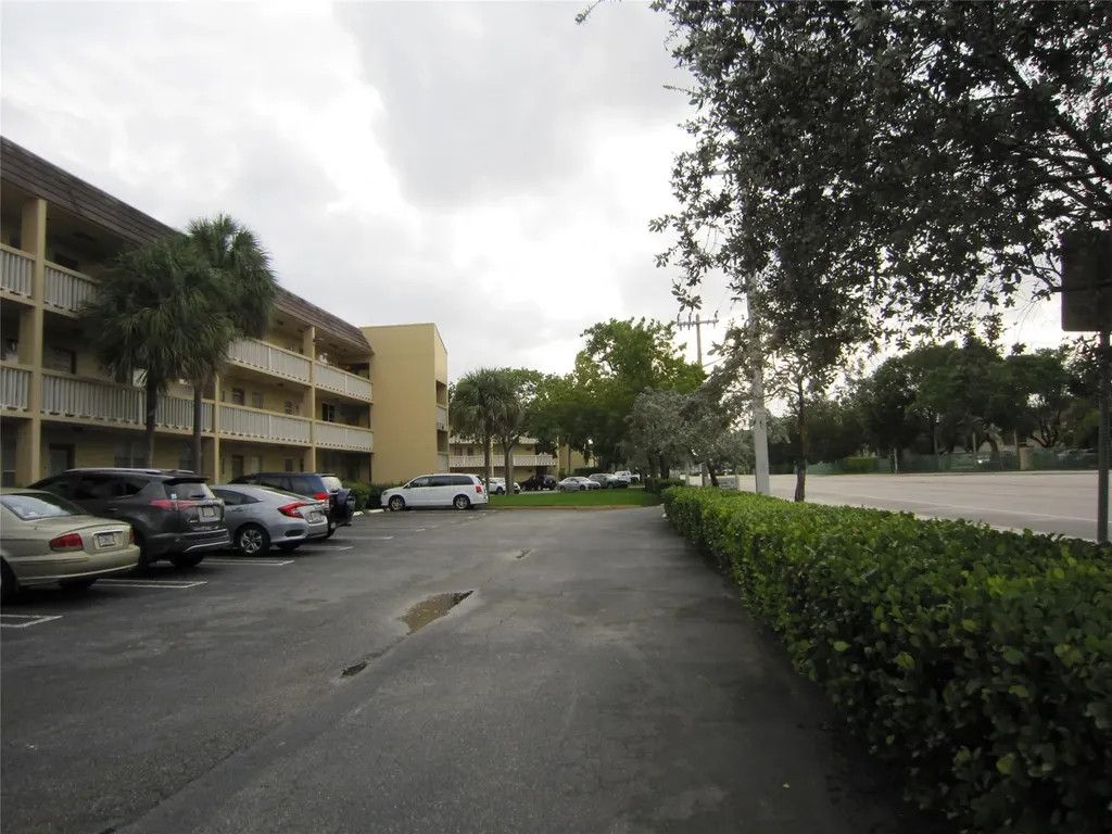 6150 NW 62nd Street Fort Lauderdale FL 33319