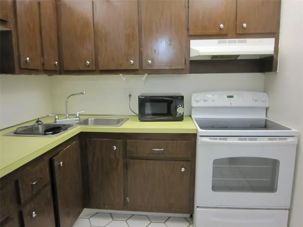6150 NW 62nd Street Fort Lauderdale FL 33319