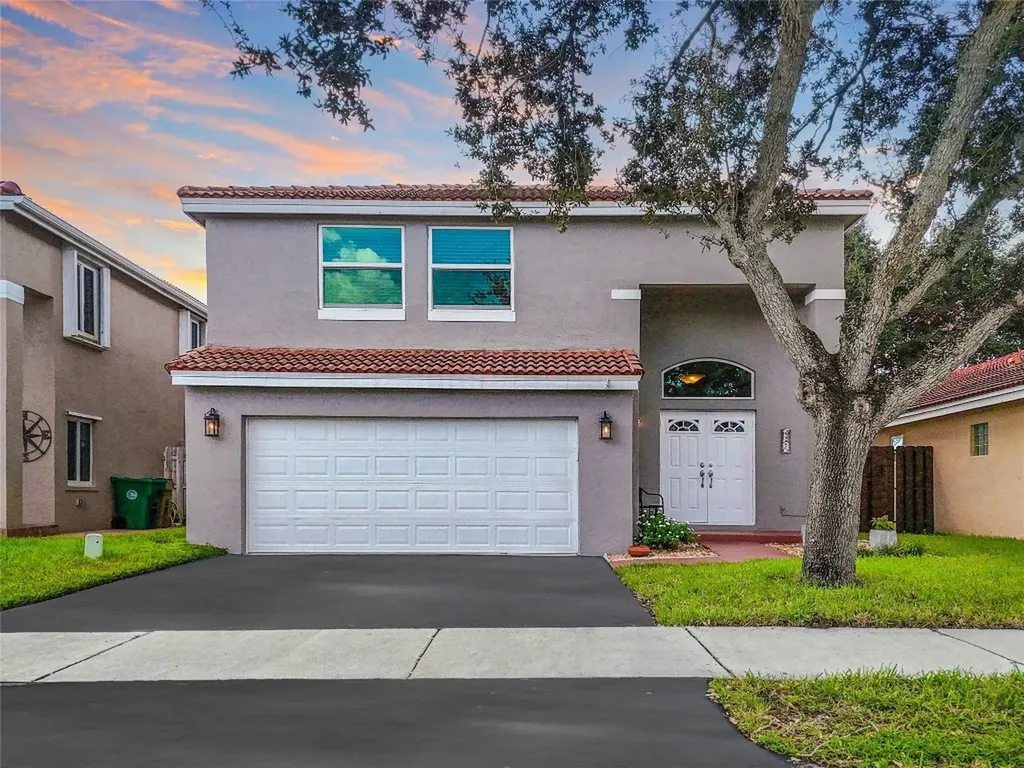 4331 SW 82nd Way Davie FL 33328