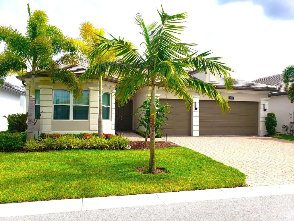 9870 Pecorino Isle Boynton Beach FL 33473