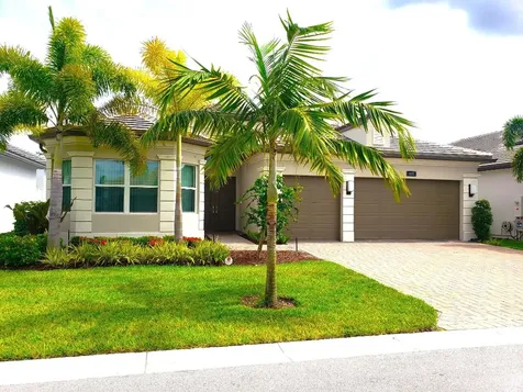 9870 Pecorino Isle Boynton Beach FL 33473