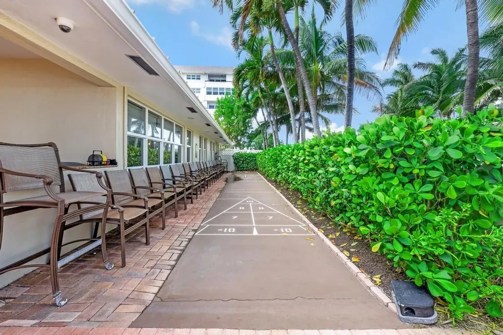 401 Briny Avenue Pompano Beach FL 33062