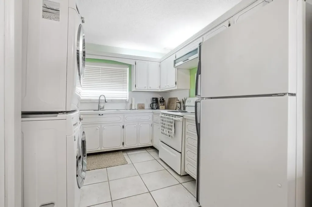 401 Briny Avenue Pompano Beach FL 33062