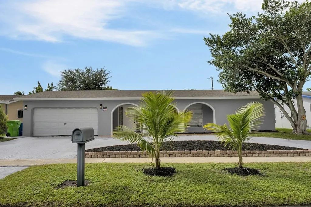 9770 NW 20th Place Sunrise FL 33322