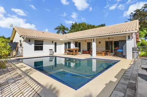 5072 NW 66th Drive Coral Springs FL 33067