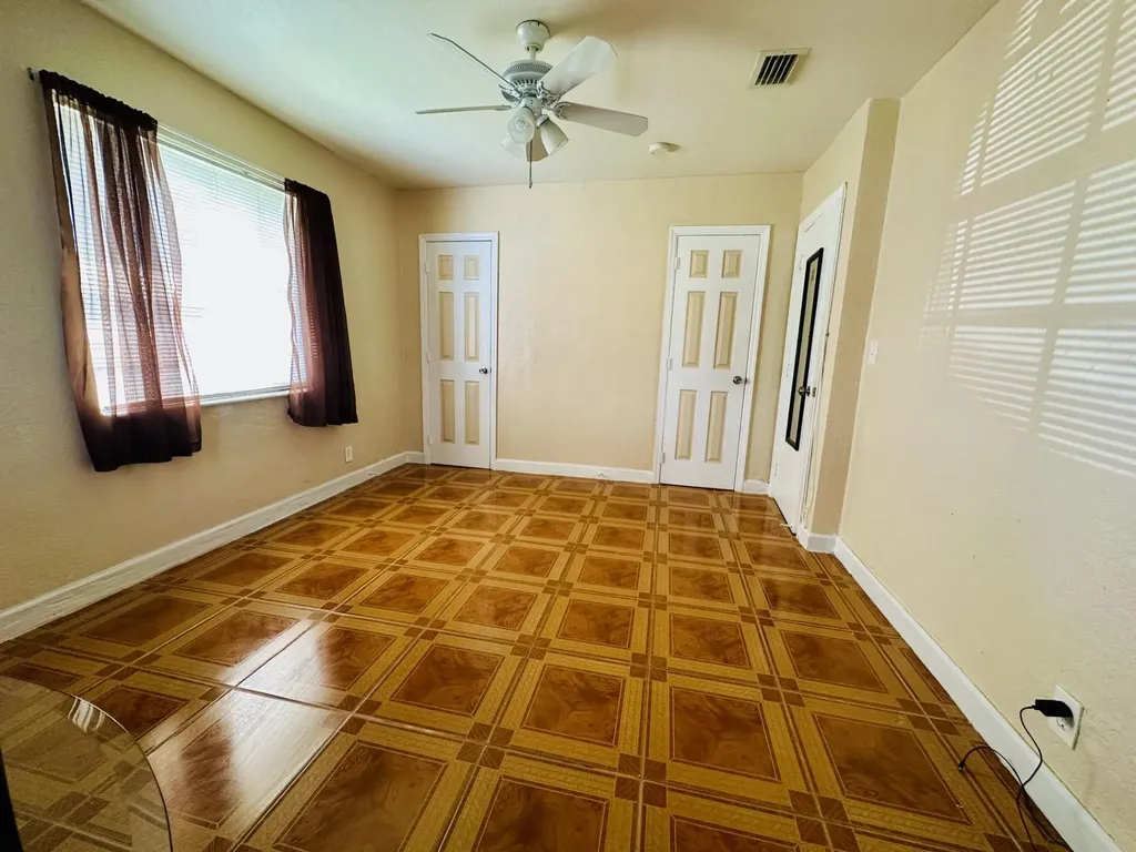 2411 Plunkett Street Hollywood FL 33020