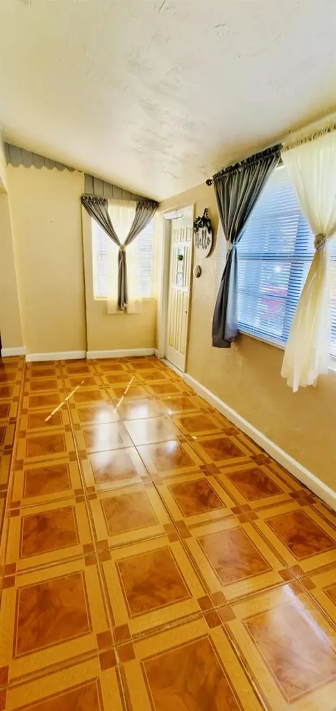 2411 Plunkett Street Hollywood FL 33020