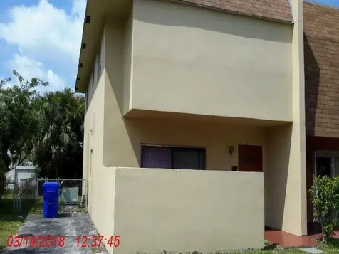 610 SW 80th Terrace North Lauderdale FL 33068
