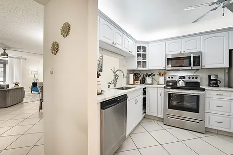 3485 Environ Boulevard Lauderhill FL 33319