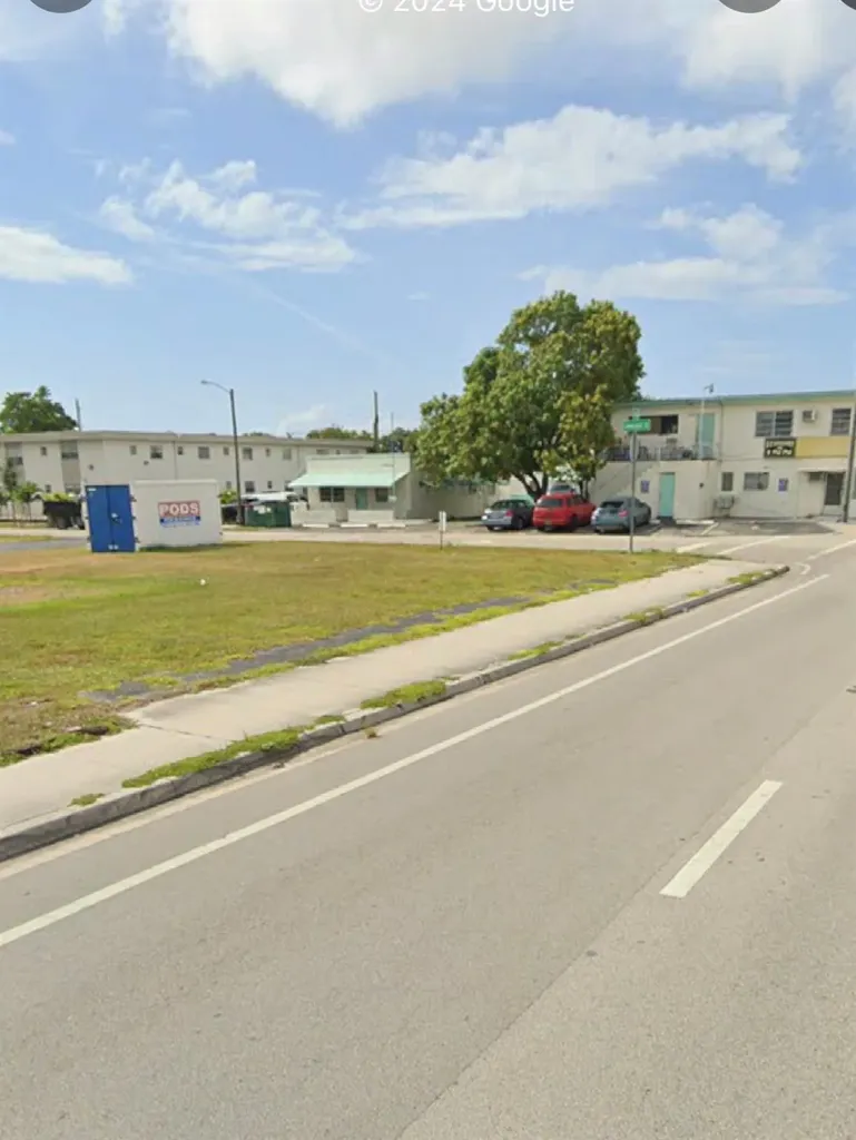 1401 N Federal Highway Hollywood FL 33020