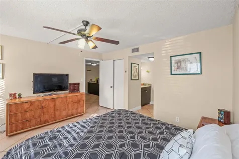 7410 Woodmont Terrace Tamarac FL 33321