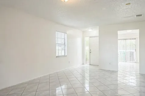 390 SW Colesbury Avenue Port St Lucie FL 34953