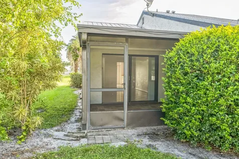 390 SW Colesbury Avenue Port St Lucie FL 34953