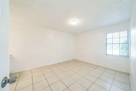 390 SW Colesbury Avenue Port St Lucie FL 34953