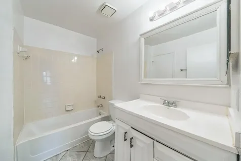 390 SW Colesbury Avenue Port St Lucie FL 34953
