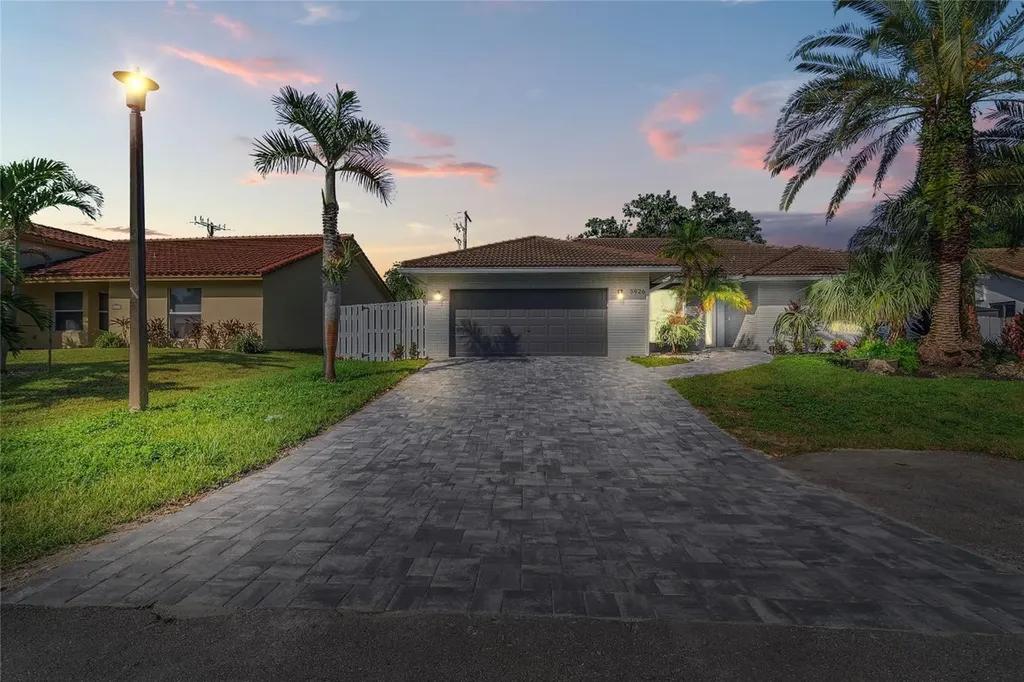 3926 NW 72nd Drive Coral Springs FL 33065