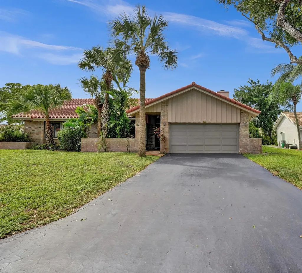 1500 NW 108th Way Coral Springs FL 33071