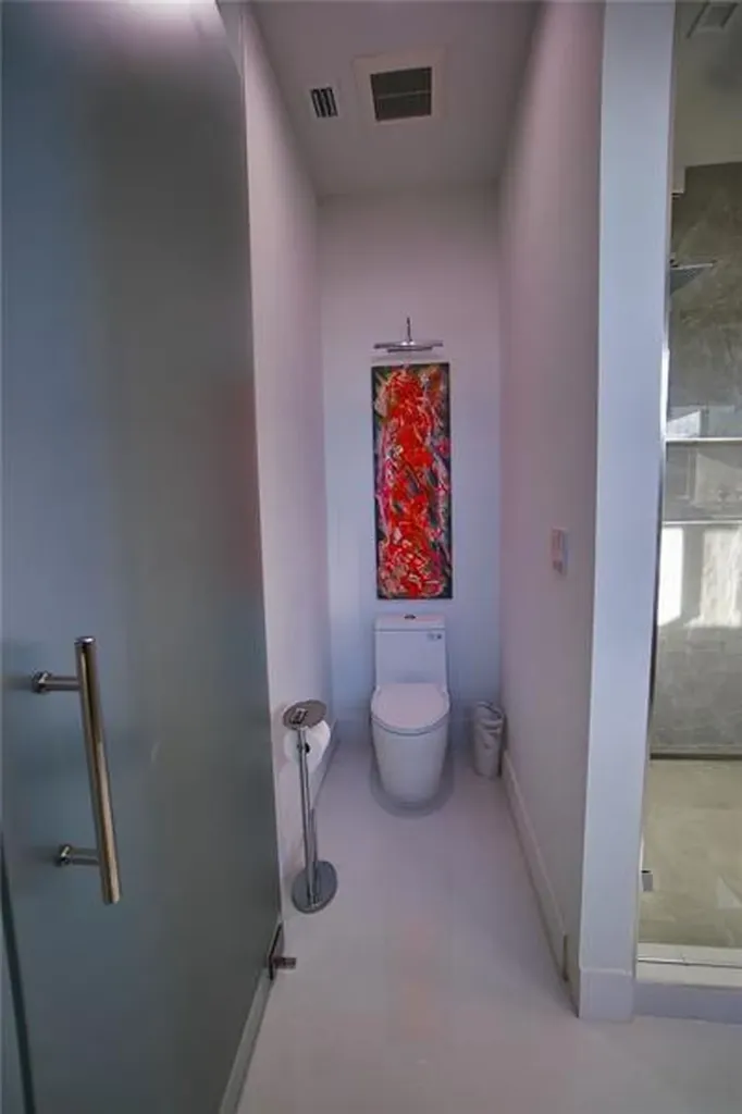 3325 NE 18th Fort Lauderdale FL 33305