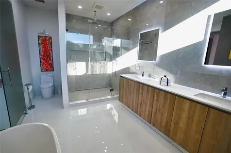 3325 NE 18th Fort Lauderdale FL 33305