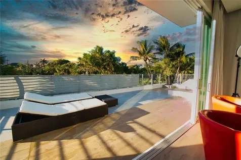 3325 NE 18th Fort Lauderdale FL 33305