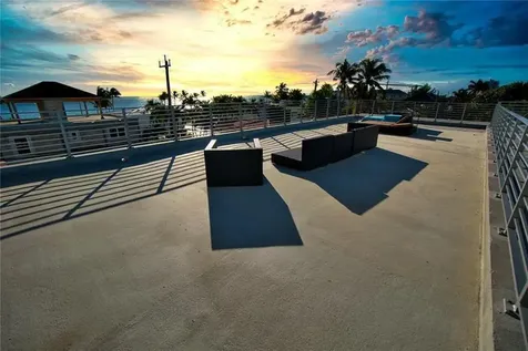 3325 NE 18th Fort Lauderdale FL 33305