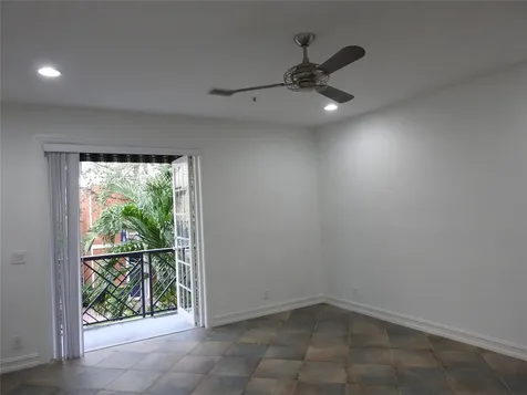 2299 NE 9th Avenue Wilton Manors FL 33305