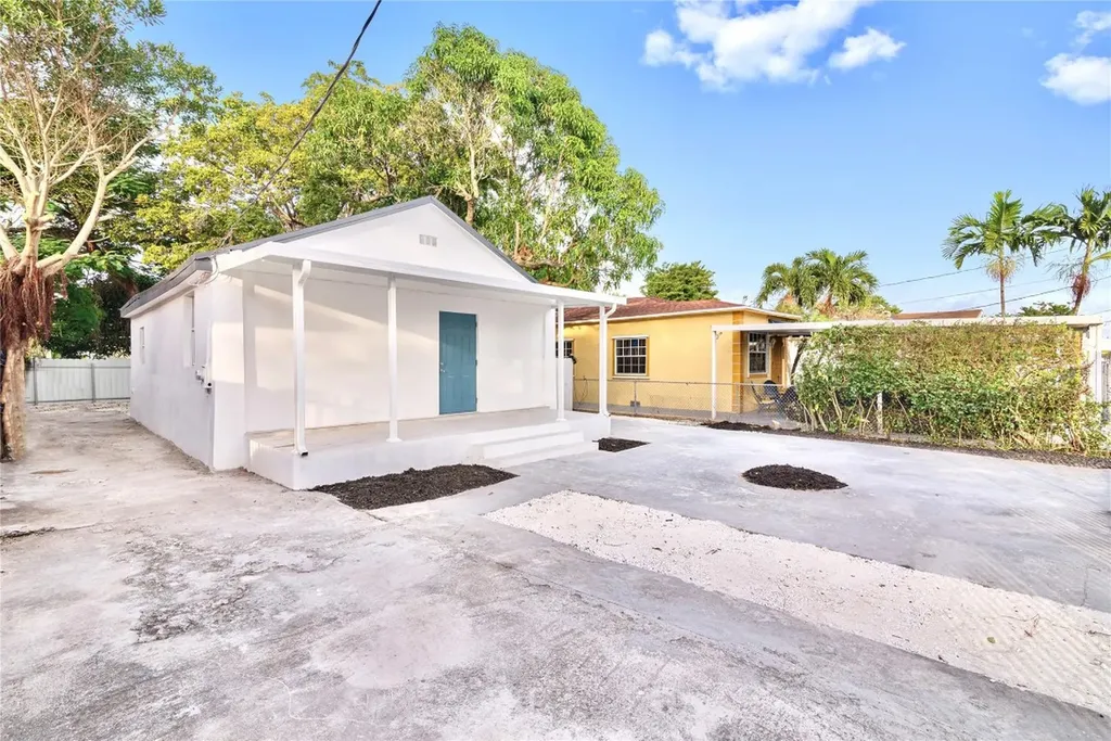 1769 NW 63rd Street Miami FL 33147
