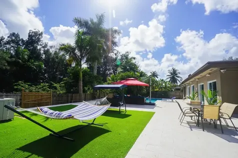 3150 Calle Largo Drive Hollywood FL 33021