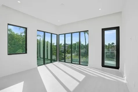 4524 Sea Grape Drive Lauderdale By The Sea FL 33308