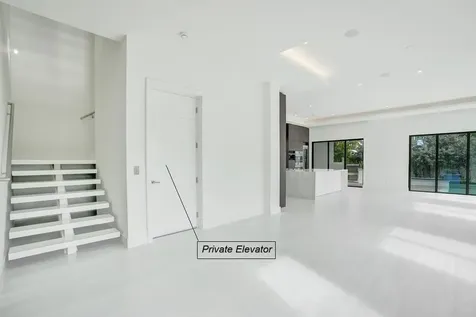 4524 Seagrape Drive Lauderdale By The Sea FL 33308
