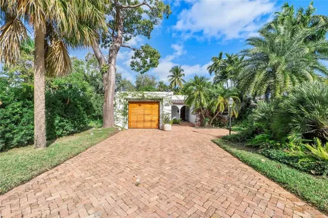 1615 SE 4th Street Fort Lauderdale FL 33301