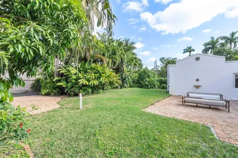 1615 SE 4th Street Fort Lauderdale FL 33301