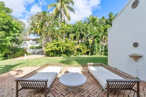 1615 SE 4th Street Fort Lauderdale FL 33301