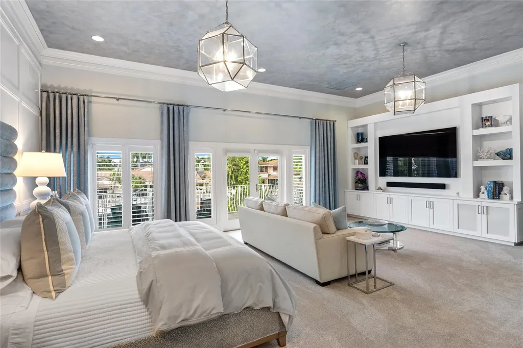 3061 NE 44th Street Fort Lauderdale FL 33308