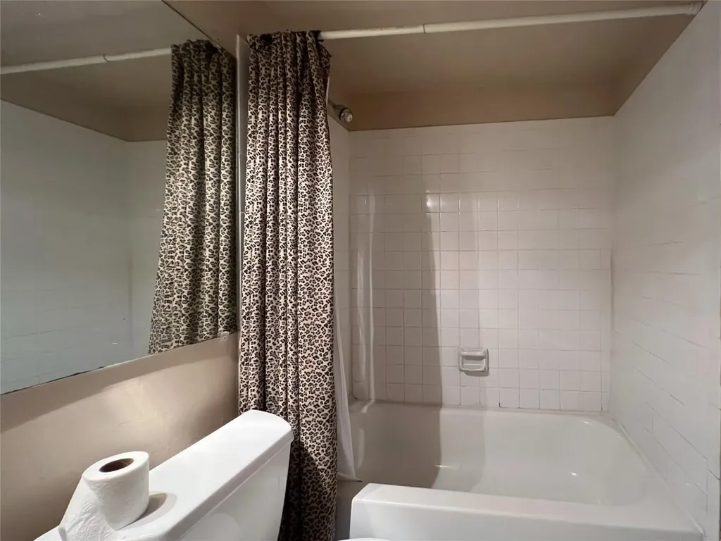 4035 Cambridge B Deerfield Beach FL 33442