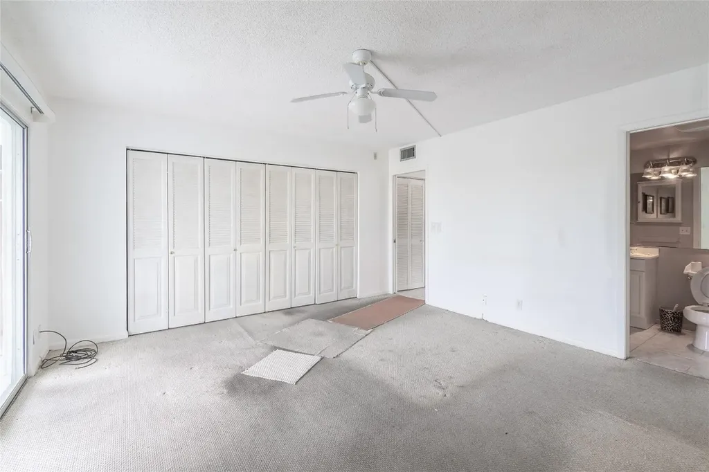 4035 Cambridge B Deerfield Beach FL 33442