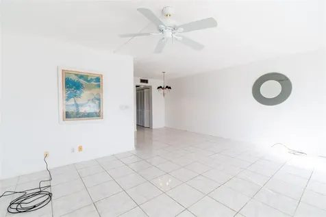 4035 Cambridge B Deerfield Beach FL 33442